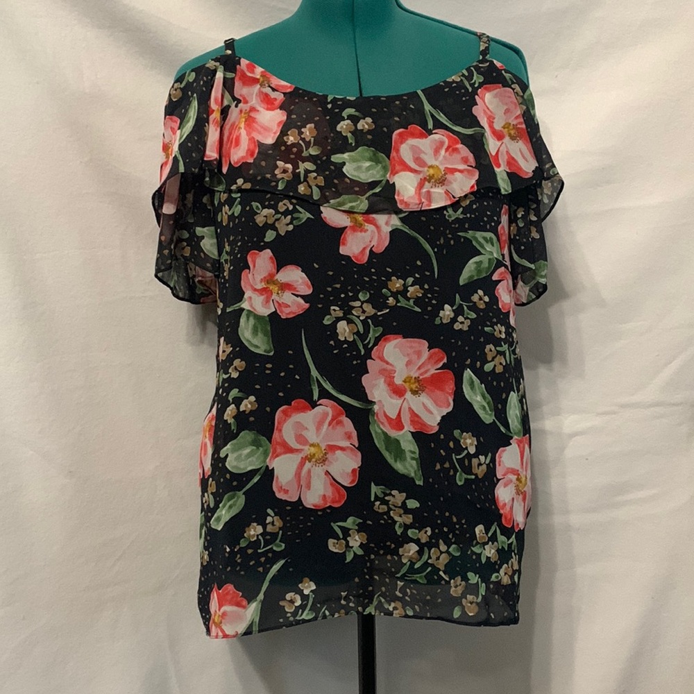 Cabi -Size Large -Multi colored floral